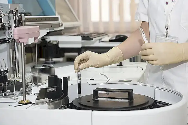 1. Consulta con un profesional de la salud