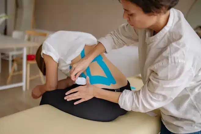 1. ¿Cuál es el enfoque de la terapia cognitivo-conductual?