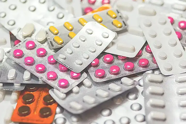 1. Fármacos y tratamientos farmacológicos