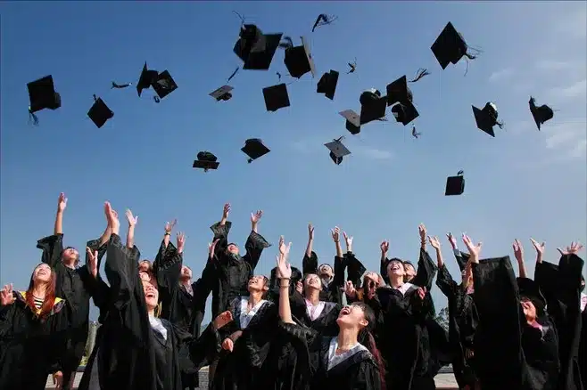 1. Título de educación secundaria