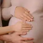 10 conmovedoras frases para que un hijo valore y agradezca a su madre