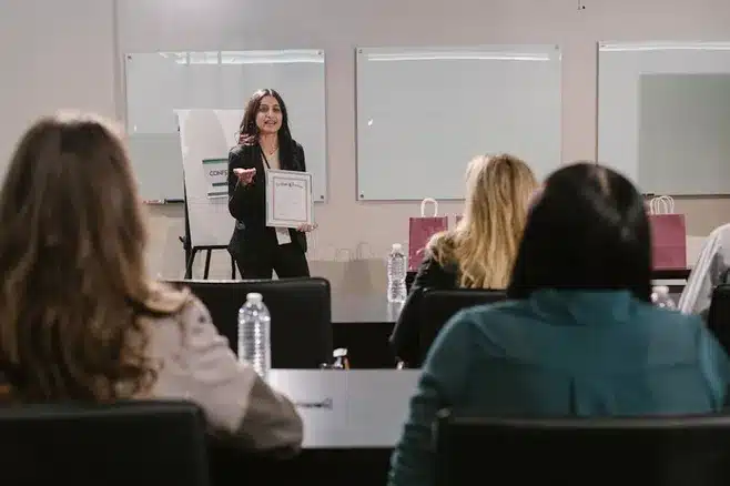 2. Formación y certificación