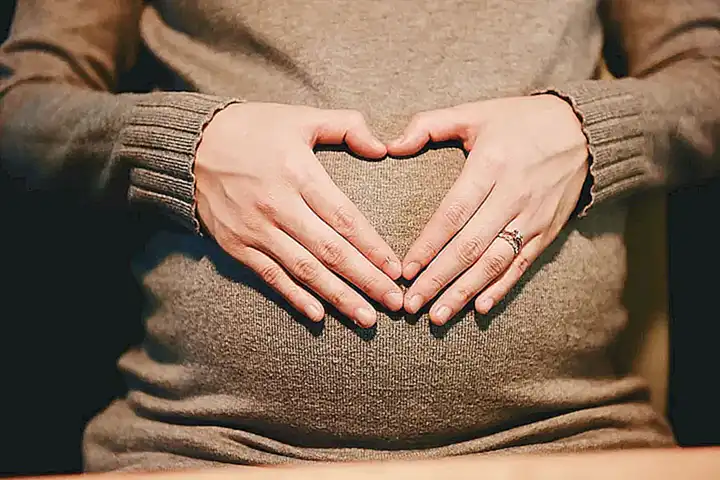 3. ¿La terapia herbolaria es segura para mujeres embarazadas?