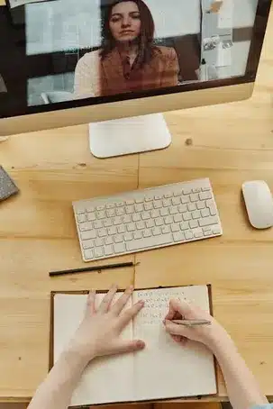 4. Utilizar plataformas de aprendizaje en línea: