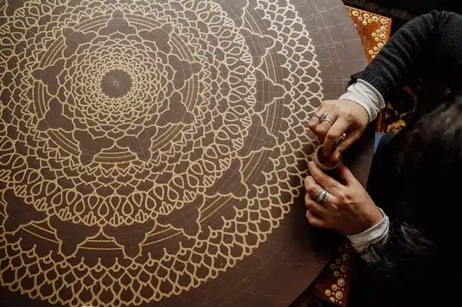 8. Mandalas y dibujos