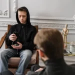 Características de una alta autoestima en la adolescencia