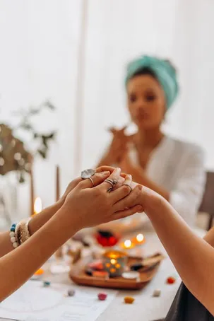 ¿Cómo encontrar consuelo en la fe o en prácticas espirituales?