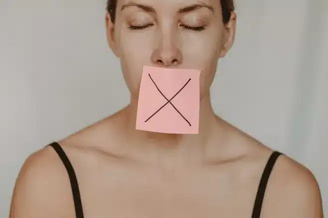 Críticas y opiniones contrarias a la homeopatía