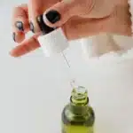Descubre la reflexología: principios y aplicación terapéutica