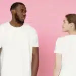 Enfrentando la presión social y los estándares de belleza en la adolescencia