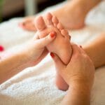 La guía definitiva sobre reflexología: técnicas, beneficios y práctica