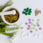Precauciones y contraindicaciones de tratamientos naturales: lo que debes saber