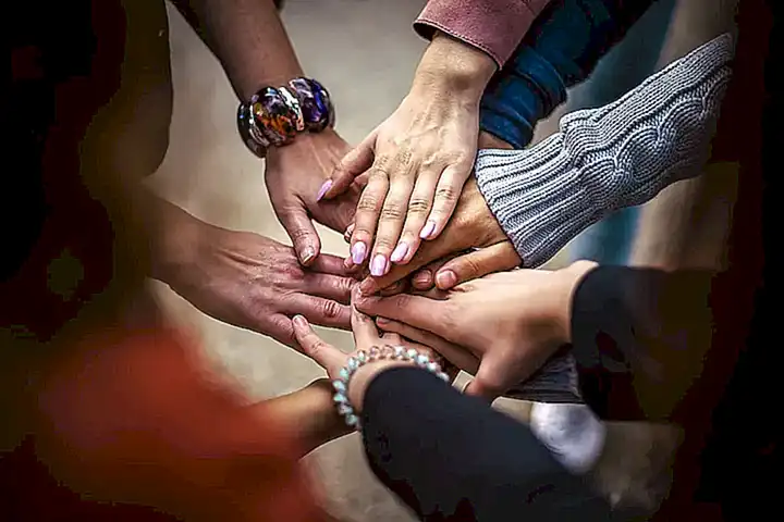 Técnicas de comunicación interpersonal para mejorar relaciones - ¡Descubre cómo!