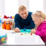 Terapia ocupacional para niños con cáncer: actividades que mejoran su calidad de vida