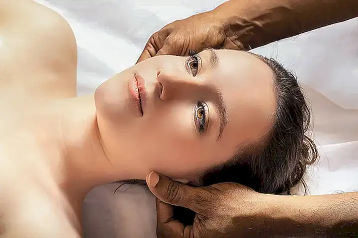 V. Debate y controversia sobre los textos antiguos del Ayurveda